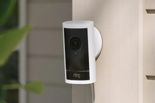 Camera Ring của Amazon đã sẵn sàng để quét khuôn mặt và nó khiến tôi sợ hãi